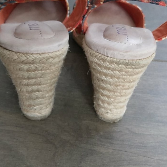 ME TOO PRINT ESPRIDRILLE WEDGE SANDALS 8.5 - Picture 6 of 8